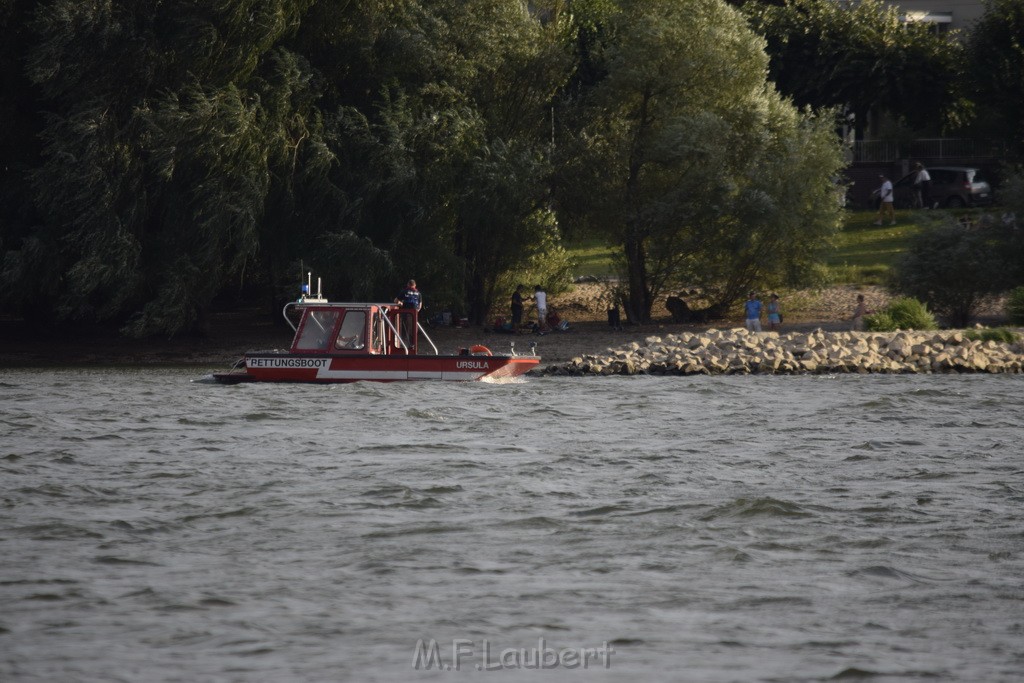 Personensuche im Rhein bei Koeln Rodenkirchen P219.JPG - Miklos Laubert